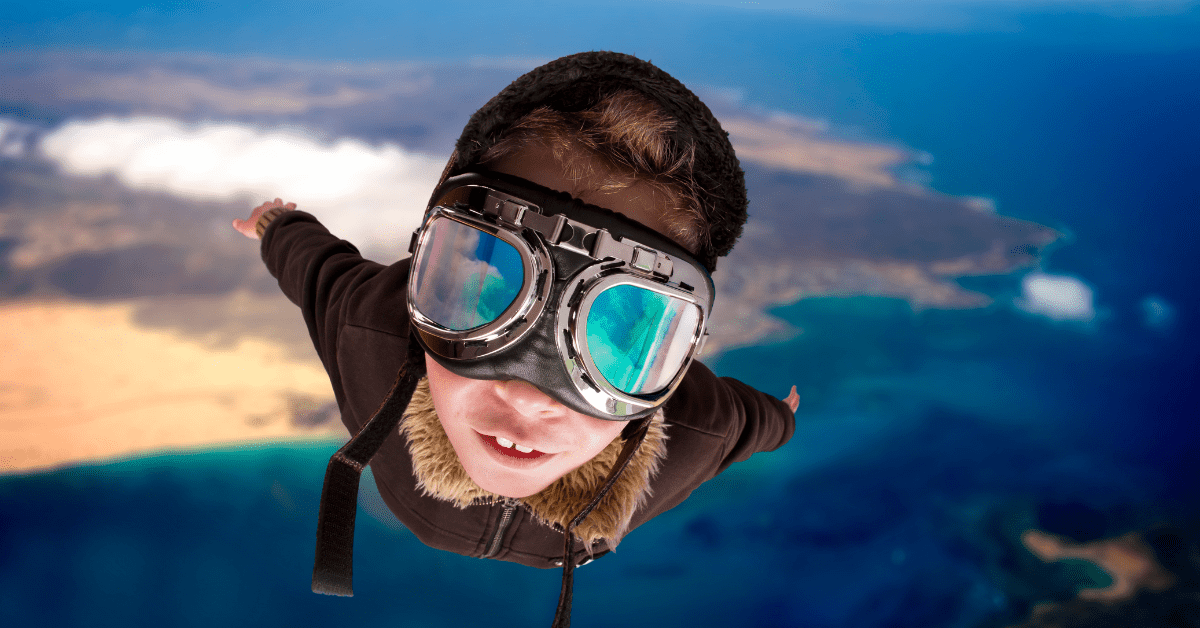 Learn all about the most common dreams: Flying, Being Chased, Teeth Falling Out, Infidelity/Relationship and Falling Dreams